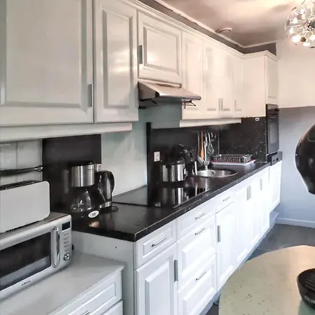 Charmante A Avec Piscine Privee Villa